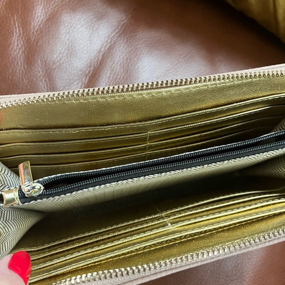 Steve Madden clutch - Picture 4 of 4